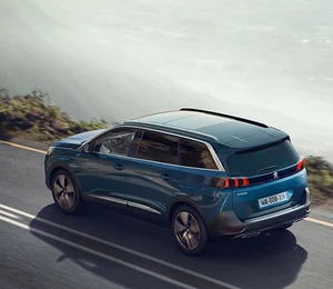 La pénurie de semi-conducteurs met à l’arrêt les usines de Stellantis (Peugeot/Citroën)